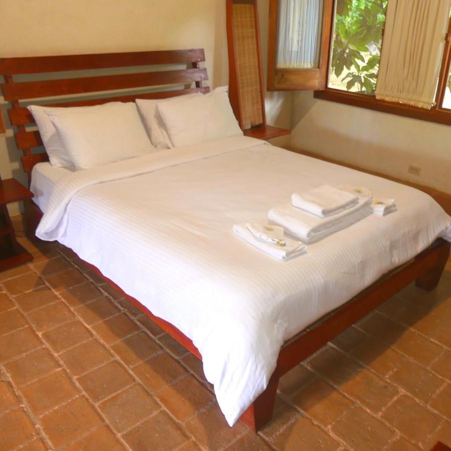 Hotel Casa De Campo Pedasi Pedasi Town Esterno foto