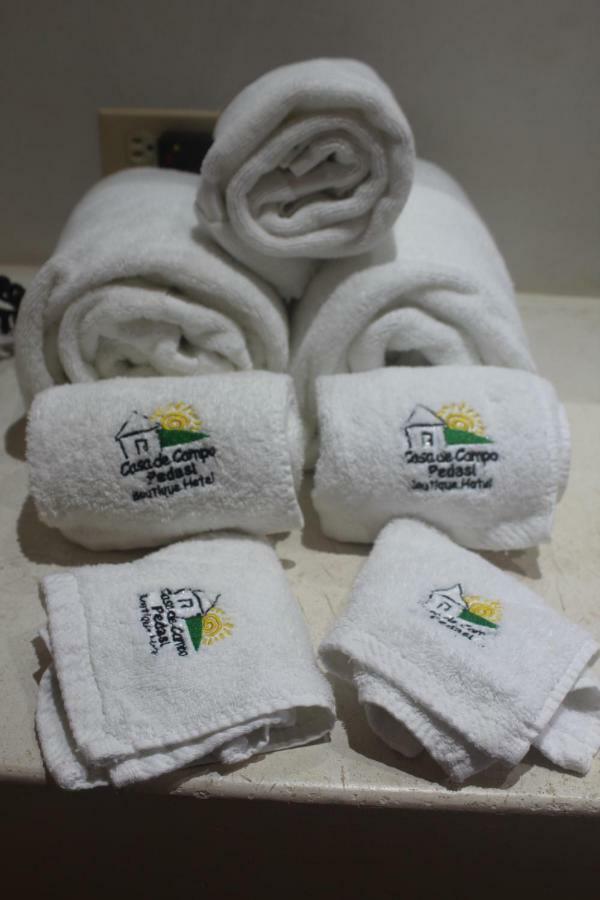 Hotel Casa De Campo Pedasi Pedasi Town Esterno foto